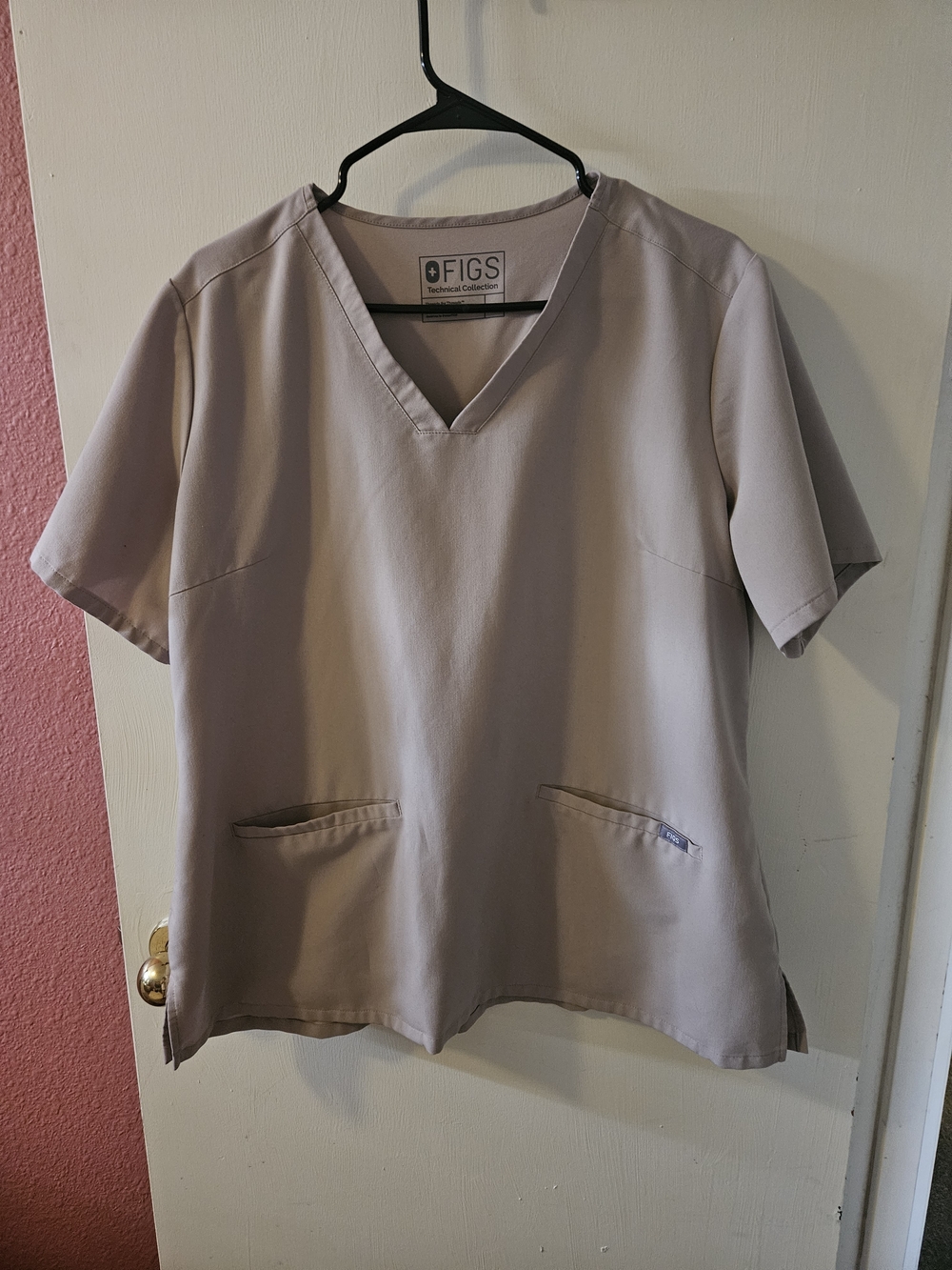 Figs Casma Top in Boulder XL. Good condition